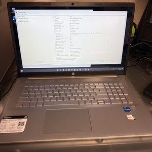 HP 17 Laptop (i5, 8GB, 512GB, Iris Xe) - Refurbished