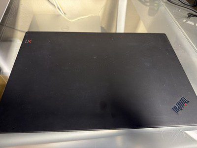 Lenovo ThinkPad X1 Carbon Gen 7 Pre-Owned i5-8265U 8GB 256GB SSD - Image 2