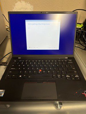 Lenovo ThinkPad X1 Carbon Gen 9 Ultrabook (i5, 8GB, 256GB, 14-inch WUXGA) - Refurbished