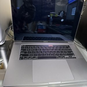 Apple MacBook Pro 16" (2019, 32GB/1TB, i9) - Refurbished - photo 1