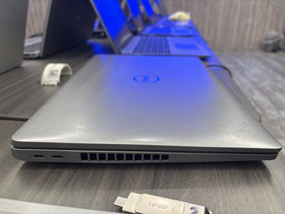 Dell Latitude 5540 Pre-Owned i5-1335U 32GB 512GB SSD - Image 3