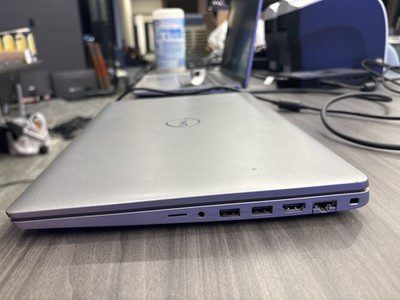 Dell Latitude 5540 Pre-Owned i5-1335U 32GB 1TB SSD - Image 3