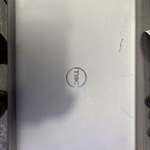 Dell Latitude 5520 Pre-Owned i5-1145G7 32GB 1TB SSD