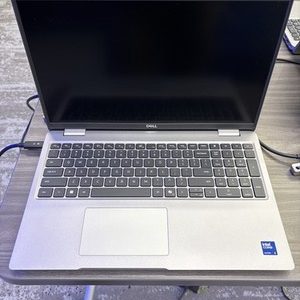Dell Latitude 5550 Pre-Owned Core Ultra 5 125U 32GB 1TB SSD