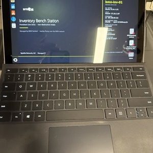 Microsoft Surface Pro 4 2-in-1 (i5, 4GB, 128GB, Type Cover) - Refurbished