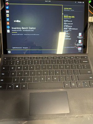 Microsoft Surface Pro 4 2-in-1 (i5, 4GB, 128GB, Type Cover) - Refurbished
